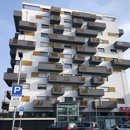 Modern Airconditioned City Apartment Close To Vic Bécs Kültér fotó